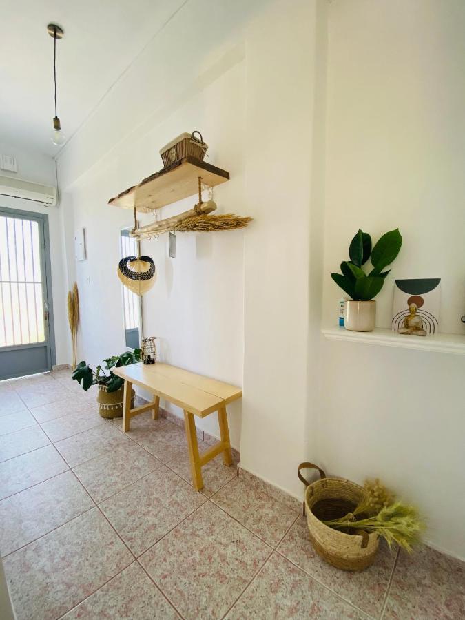 Exanthia Sunset Apartment ภายนอก รูปภาพ
